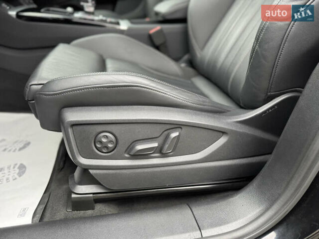 Черный Ауди Ку 5, объемом двигателя 1.98 л и пробегом 28 тыс. км за 36500 $, фото 52 на Automoto.ua