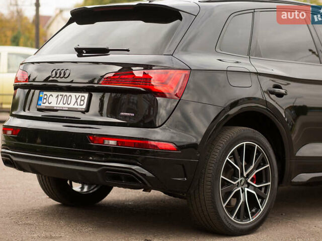 Чорний Ауді Ку 5, об'ємом двигуна 1.98 л та пробігом 11 тис. км за 55000 $, фото 31 на Automoto.ua