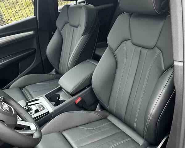 Черный Ауди Ку 5, объемом двигателя 2 л и пробегом 89 тыс. км за 43200 $, фото 16 на Automoto.ua