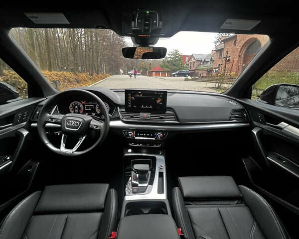 Черный Ауди Ку 5, объемом двигателя 2 л и пробегом 89 тыс. км за 43200 $, фото 11 на Automoto.ua