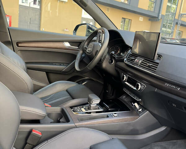 Чорний Ауді Ку 5, об'ємом двигуна 1.98 л та пробігом 33 тис. км за 47500 $, фото 7 на Automoto.ua