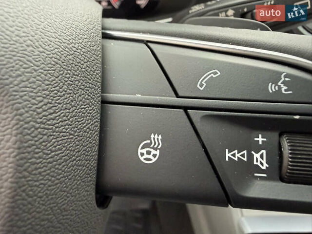 Черный Ауди Ку 5, объемом двигателя 2 л и пробегом 17 тыс. км за 39500 $, фото 80 на Automoto.ua