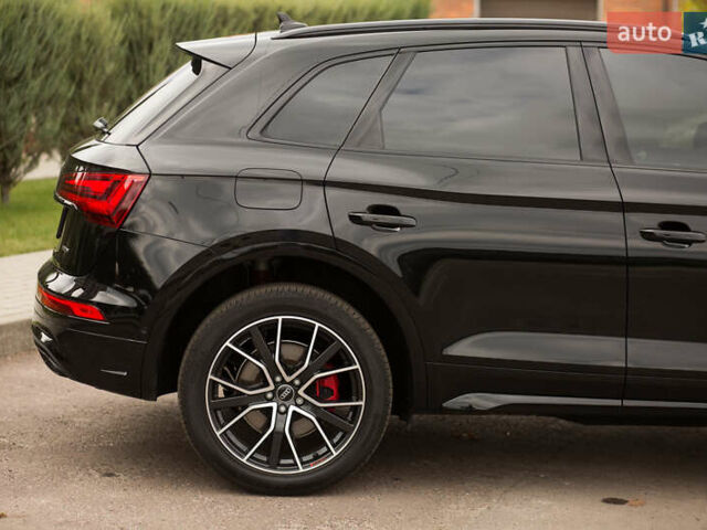 Чорний Ауді Ку 5, об'ємом двигуна 1.98 л та пробігом 11 тис. км за 55000 $, фото 34 на Automoto.ua