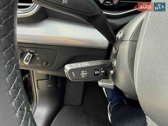 Чорний Ауді Ку 5, об'ємом двигуна 2 л та пробігом 1 тис. км за 46400 $, фото 22 на Automoto.ua