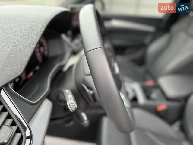 Черный Ауди Ку 5, объемом двигателя 1.98 л и пробегом 28 тыс. км за 36500 $, фото 50 на Automoto.ua