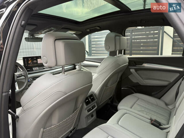 Черный Ауди Ку 5, объемом двигателя 2 л и пробегом 17 тыс. км за 39500 $, фото 56 на Automoto.ua