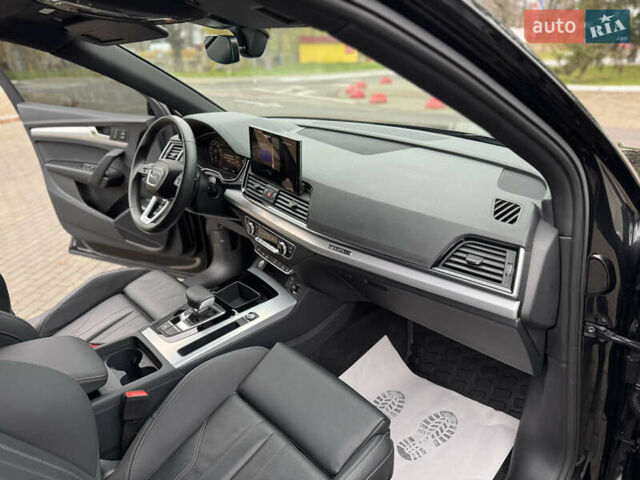 Черный Ауди Ку 5, объемом двигателя 1.98 л и пробегом 28 тыс. км за 36500 $, фото 36 на Automoto.ua