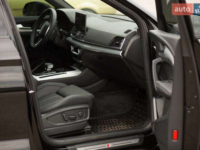 Черный Ауди Ку 5, объемом двигателя 1.98 л и пробегом 12 тыс. км за 53000 $, фото 38 на Automoto.ua