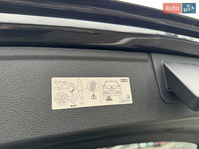 Черный Ауди Ку 5, объемом двигателя 1.98 л и пробегом 28 тыс. км за 36500 $, фото 53 на Automoto.ua