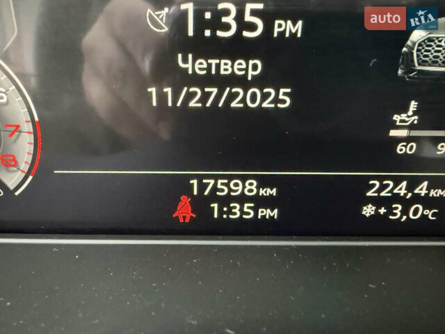 Черный Ауди Ку 5, объемом двигателя 2 л и пробегом 17 тыс. км за 39500 $, фото 81 на Automoto.ua