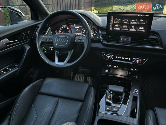 Чорний Ауді Ку 5, об'ємом двигуна 1.98 л та пробігом 33 тис. км за 47500 $, фото 44 на Automoto.ua