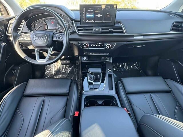 Черный Ауди Ку 5, объемом двигателя 2 л и пробегом 13 тыс. км за 20600 $, фото 7 на Automoto.ua