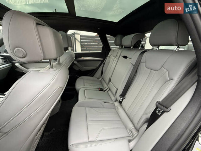 Черный Ауди Ку 5, объемом двигателя 2 л и пробегом 17 тыс. км за 39500 $, фото 59 на Automoto.ua