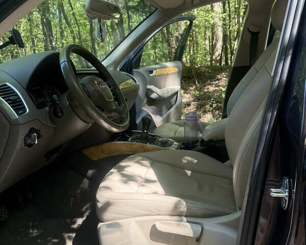 Фіолетовий Ауді Ку 5, об'ємом двигуна 1.98 л та пробігом 278 тис. км за 14500 $, фото 4 на Automoto.ua