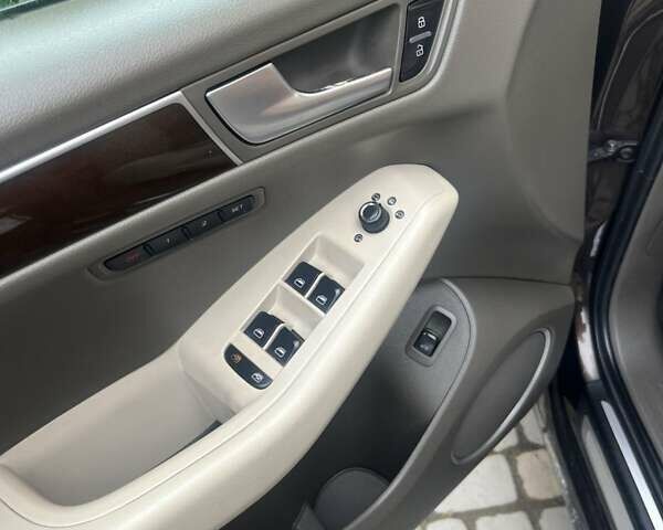 Коричневый Ауди Ку 5, объемом двигателя 1.98 л и пробегом 300 тыс. км за 12300 $, фото 10 на Automoto.ua