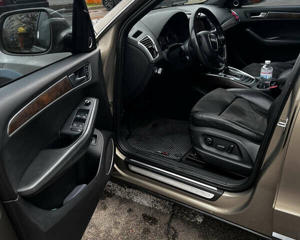 Коричневый Ауди Ку 5, объемом двигателя 1.97 л и пробегом 140 тыс. км за 18500 $, фото 14 на Automoto.ua