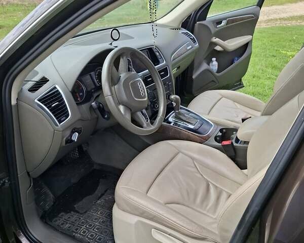 Коричневий Ауді Ку 5, об'ємом двигуна 1.97 л та пробігом 240 тис. км за 16800 $, фото 2 на Automoto.ua