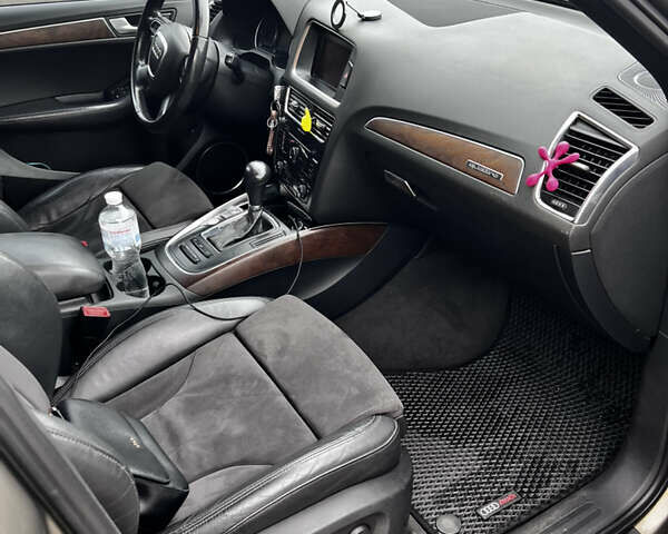 Коричневый Ауди Ку 5, объемом двигателя 1.97 л и пробегом 140 тыс. км за 18500 $, фото 7 на Automoto.ua