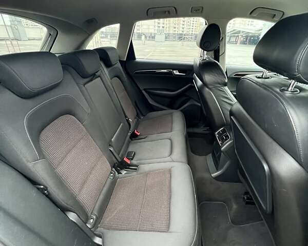 Коричневий Ауді Ку 5, об'ємом двигуна 2 л та пробігом 271 тис. км за 16000 $, фото 16 на Automoto.ua