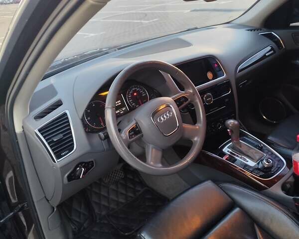 Коричневый Ауди Ку 5, объемом двигателя 1.97 л и пробегом 320 тыс. км за 17000 $, фото 43 на Automoto.ua