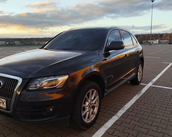 Коричневый Ауди Ку 5, объемом двигателя 1.97 л и пробегом 320 тыс. км за 17000 $, фото 3 на Automoto.ua