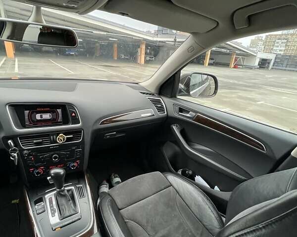 Коричневий Ауді Ку 5, об'ємом двигуна 2 л та пробігом 271 тис. км за 16000 $, фото 15 на Automoto.ua