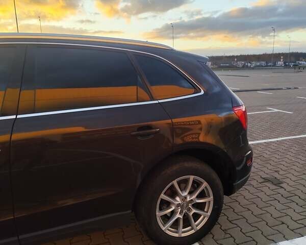 Коричневый Ауди Ку 5, объемом двигателя 1.97 л и пробегом 320 тыс. км за 17000 $, фото 8 на Automoto.ua