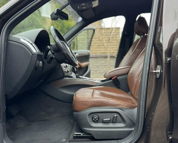 Коричневий Ауді Ку 5, об'ємом двигуна 1.98 л та пробігом 262 тис. км за 9000 $, фото 35 на Automoto.ua