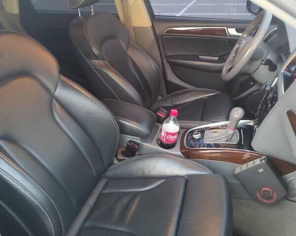 Коричневый Ауди Ку 5, объемом двигателя 1.97 л и пробегом 320 тыс. км за 17000 $, фото 44 на Automoto.ua