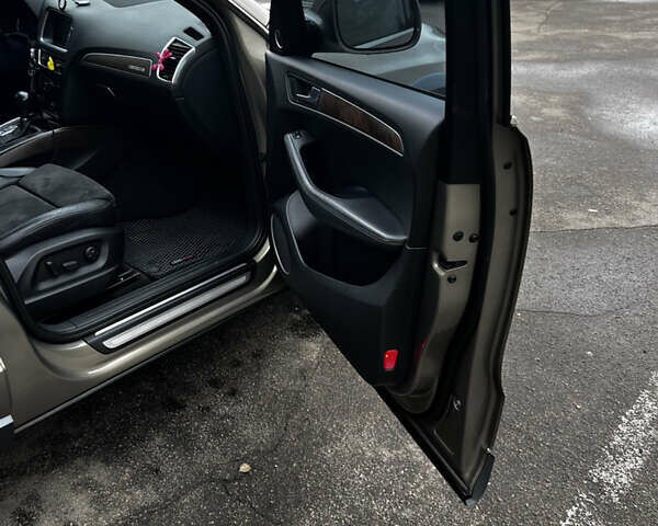 Коричневый Ауди Ку 5, объемом двигателя 1.97 л и пробегом 140 тыс. км за 18500 $, фото 6 на Automoto.ua