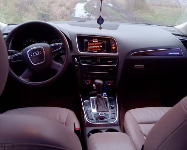 Коричневый Ауди Ку 5, объемом двигателя 1.98 л и пробегом 241 тыс. км за 12600 $, фото 4 на Automoto.ua