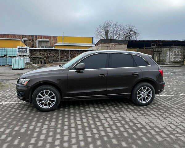 Коричневый Ауди Ку 5, объемом двигателя 1.98 л и пробегом 290 тыс. км за 10000 $, фото 1 на Automoto.ua