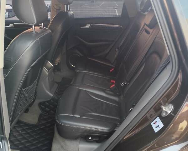 Коричневый Ауди Ку 5, объемом двигателя 1.97 л и пробегом 320 тыс. км за 17000 $, фото 41 на Automoto.ua