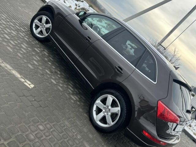 Коричневый Ауди Ку 5, объемом двигателя 2 л и пробегом 253 тыс. км за 10700 $, фото 4 на Automoto.ua