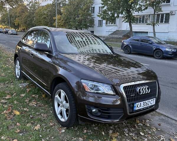 Ауди Ку 5 2012 в Киеве на Automoto.ua Коричневый Ауди Ку 5, объемом двигателя 1.98 л и пробегом 180 тыс. км за 13500 $, фото 1 на Automoto.ua