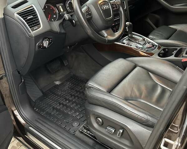 Коричневий Ауді Ку 5, об'ємом двигуна 1.97 л та пробігом 247 тис. км за 18900 $, фото 23 на Automoto.ua