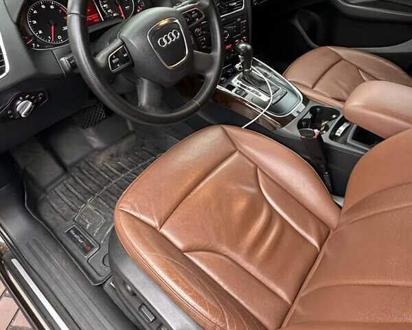 Коричневый Ауди Ку 5, объемом двигателя 2 л и пробегом 197 тыс. км за 13999 $, фото 15 на Automoto.ua