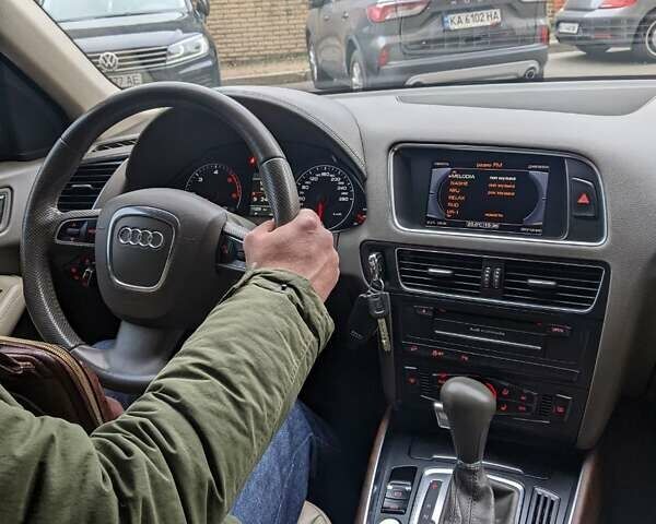 Коричневый Ауди Ку 5, объемом двигателя 2 л и пробегом 136 тыс. км за 19500 $, фото 11 на Automoto.ua