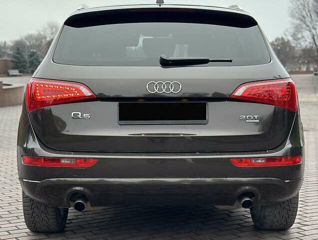 Коричневый Ауди Ку 5, объемом двигателя 2 л и пробегом 197 тыс. км за 13999 $, фото 12 на Automoto.ua