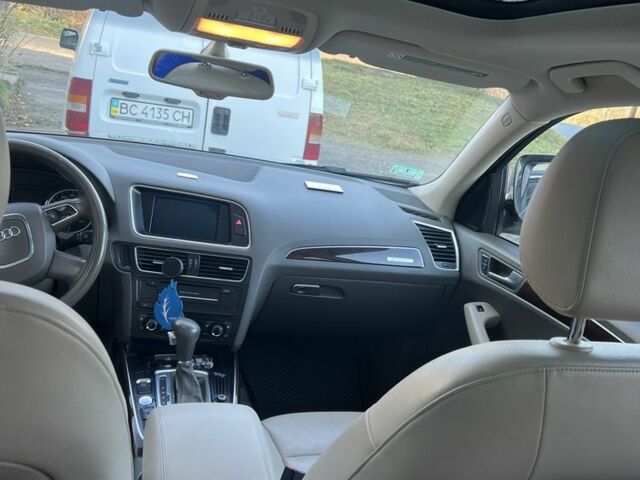 Коричневый Ауди Ку 5, объемом двигателя 2 л и пробегом 253 тыс. км за 10700 $, фото 8 на Automoto.ua