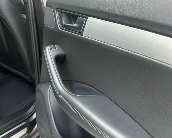 Ауди Ку 5 2012 в Луцке на Automoto.ua Коричневый Ауди Ку 5, объемом двигателя 2.97 л и пробегом 274 тыс. км за 17999 $, фото 29 на Automoto.ua