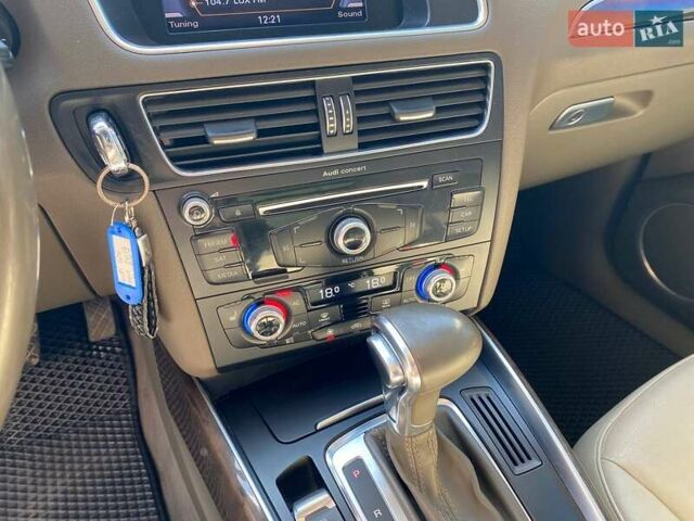 Коричневий Ауді Ку 5, об'ємом двигуна 1.98 л та пробігом 205 тис. км за 13800 $, фото 16 на Automoto.ua