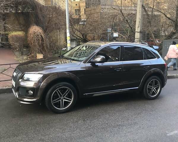 Коричневый Ауди Ку 5, объемом двигателя 2 л и пробегом 136 тыс. км за 19500 $, фото 1 на Automoto.ua