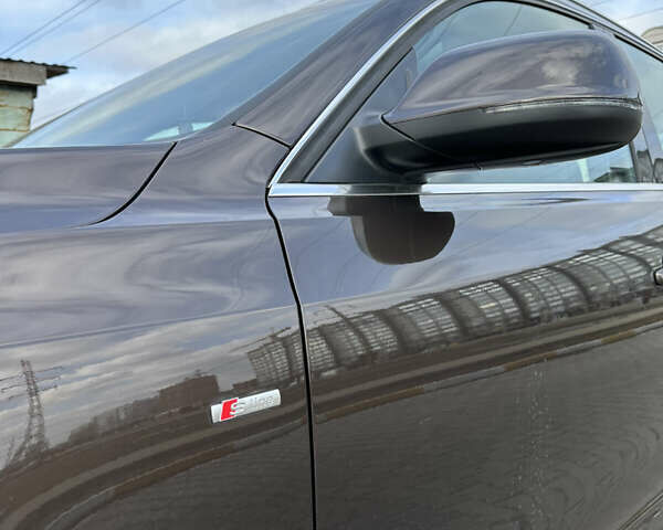 Коричневый Ауди Ку 5, объемом двигателя 1.97 л и пробегом 198 тыс. км за 23000 $, фото 5 на Automoto.ua