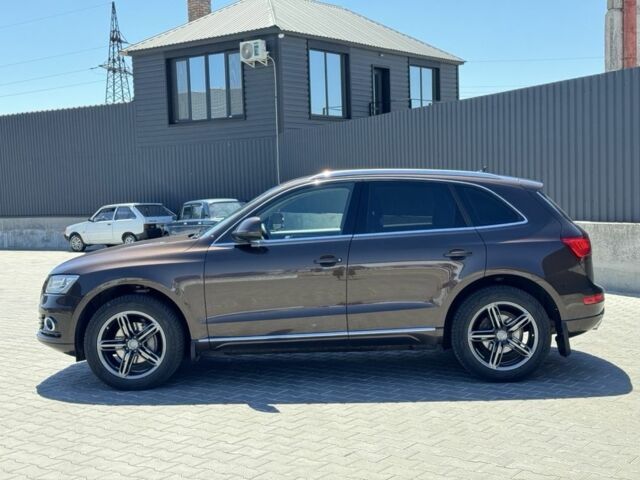 Коричневый Ауди Ку 5, объемом двигателя 2 л и пробегом 260 тыс. км за 19000 $, фото 3 на Automoto.ua