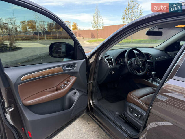 Ауді Ку 5 2013 у Умани на Automoto.ua Коричневий Ауді Ку 5, об'ємом двигуна 1.97 л та пробігом 222 тис. км за 18950 $, фото 14 на Automoto.ua