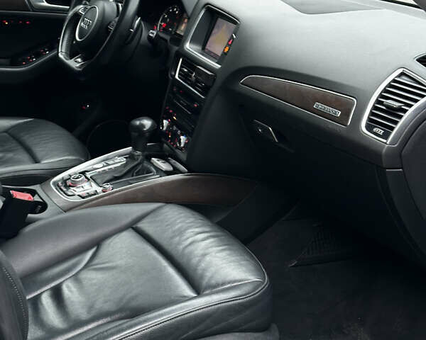 Коричневый Ауди Ку 5, объемом двигателя 2 л и пробегом 141 тыс. км за 16950 $, фото 16 на Automoto.ua