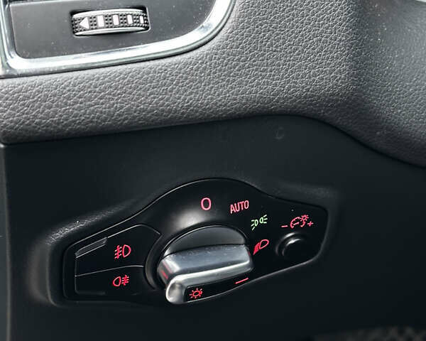 Коричневый Ауди Ку 5, объемом двигателя 2 л и пробегом 141 тыс. км за 16950 $, фото 9 на Automoto.ua