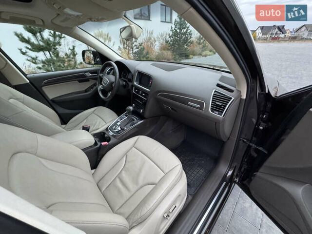 Коричневый Ауди Ку 5, объемом двигателя 2 л и пробегом 206 тыс. км за 13200 $, фото 31 на Automoto.ua