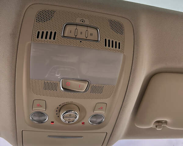 Коричневий Ауді Ку 5, об'ємом двигуна 2 л та пробігом 246 тис. км за 15400 $, фото 21 на Automoto.ua